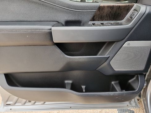 Used 2024 Ford F250 Lariat w/ Lariat Ultimate Package image 11