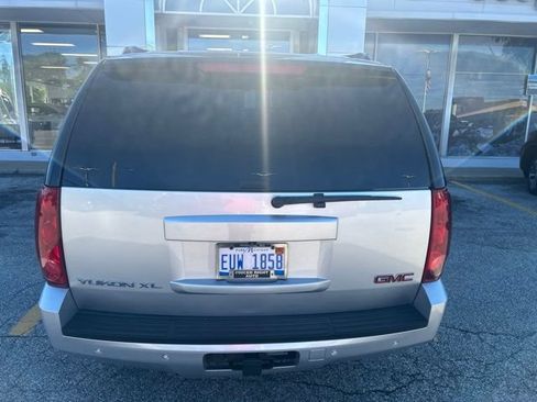 Used 2014 GMC Yukon XL SLT AWD/4WD image 15