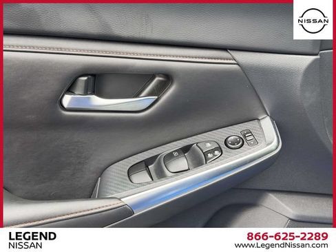 Certified 2023 Nissan Sentra SR w/ SR Premium Package FWD image 14