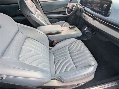 Used 2023 Nissan Ariya image 22