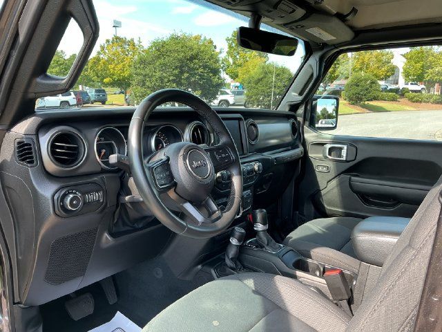 Used 2022 Jeep Wrangler Unlimited Sport AWD/4WD image 16