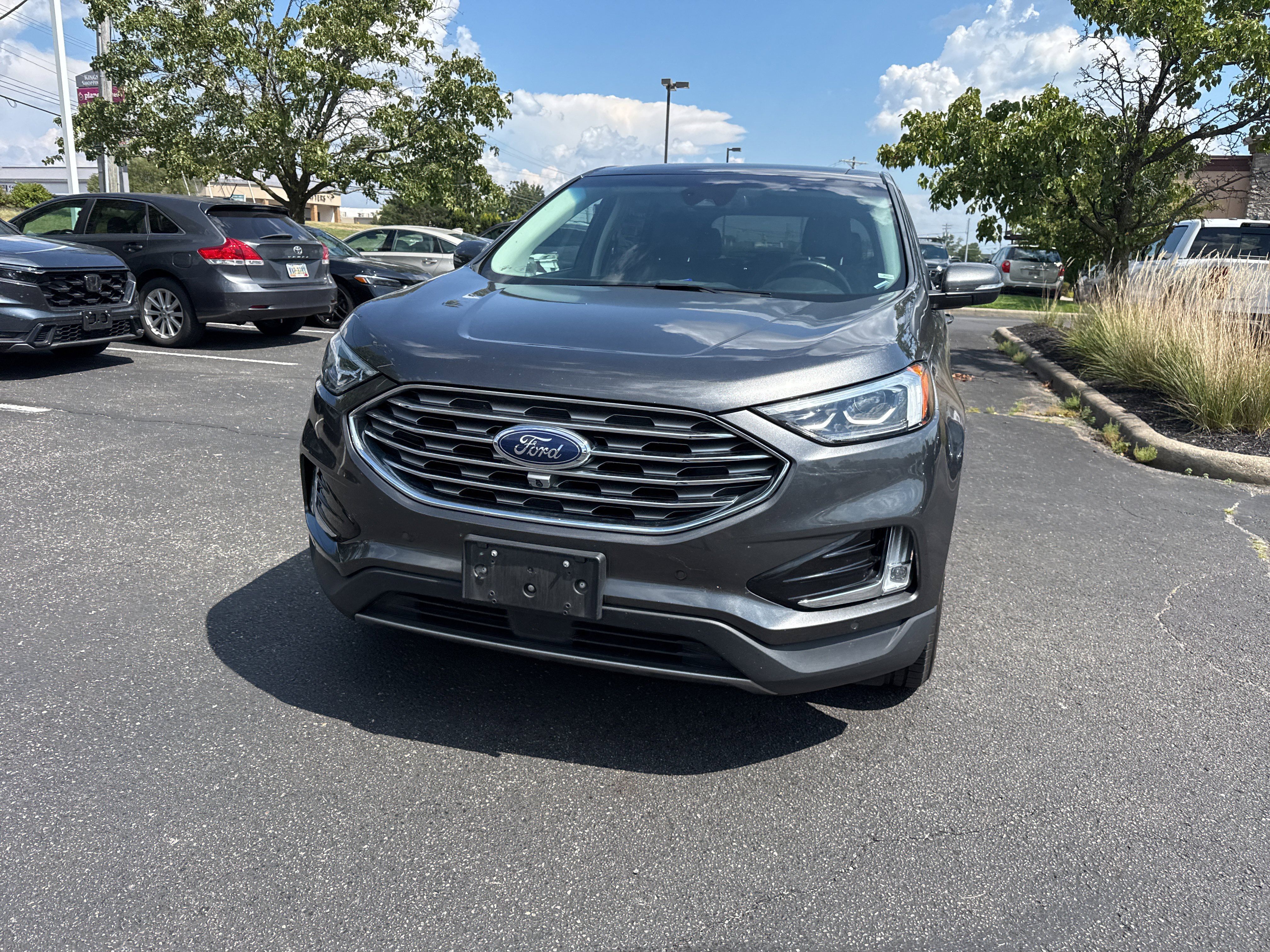 Used 2020 Ford Edge Titanium w/ Equipment Group 301A AWD/4WD image 15