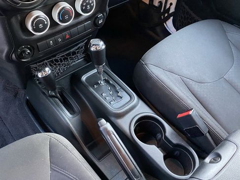 Used 2017 Jeep Wrangler Unlimited Sport w/ Quick Order Package 24S image 12