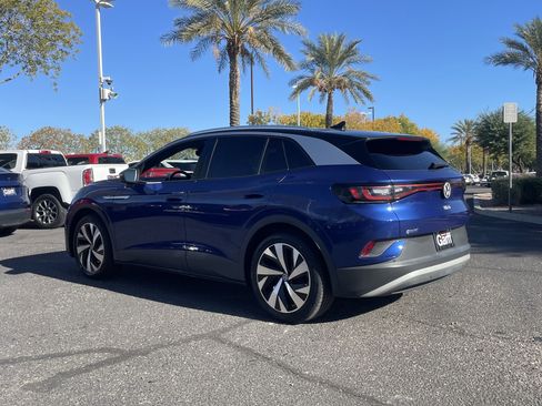 Certified 2021 Volkswagen ID.4 Pro S w/ Gradient Package image 3