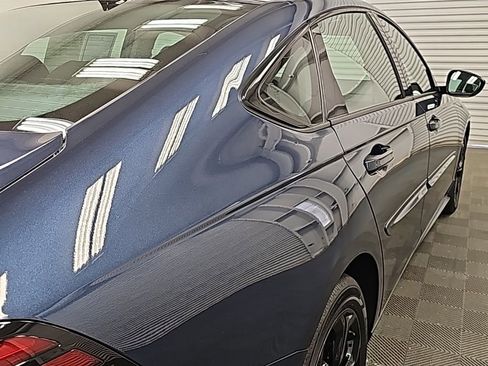 Used 2025 Honda Accord SE image 10