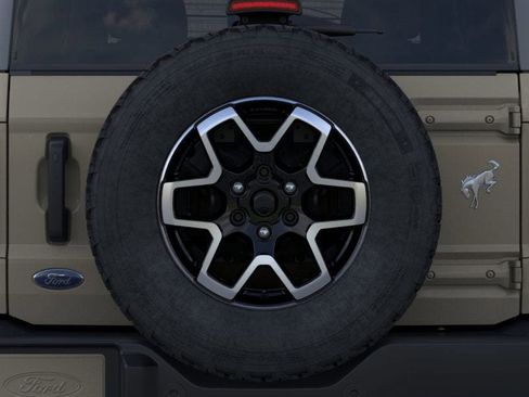 New 2026 Ford Bronco Outer Banks image 24
