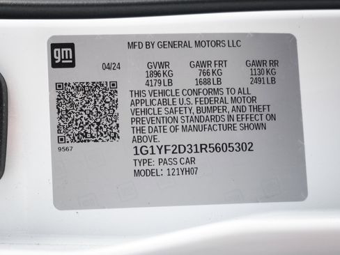 Used 2024 Chevrolet Corvette Z06 w/ Z07 Performance Package image 35