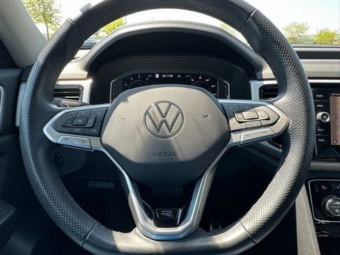 Used 2022 Volkswagen Atlas SEL Premium AWD/4WD image 39