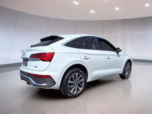 Used 2025 Audi Q5 2.0T Premium Plus w/ Premium Plus Package image 2