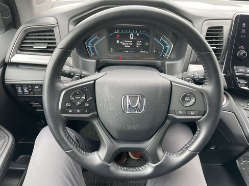 Used 2024 Honda Odyssey EX-L image 24