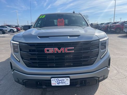 Used 2023 GMC Sierra 1500 Elevation w/ Preferred Package image 2
