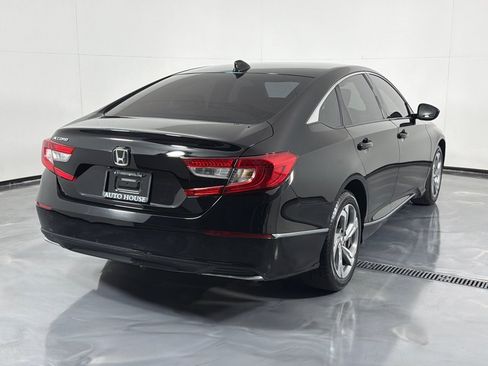 Used 2019 Honda Accord EX image 5