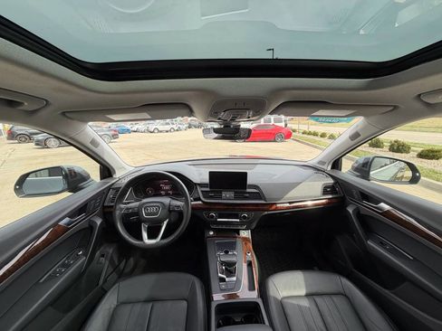 Used 2018 Audi Q5 2.0T Premium Plus w/ Premium Plus Package image 11