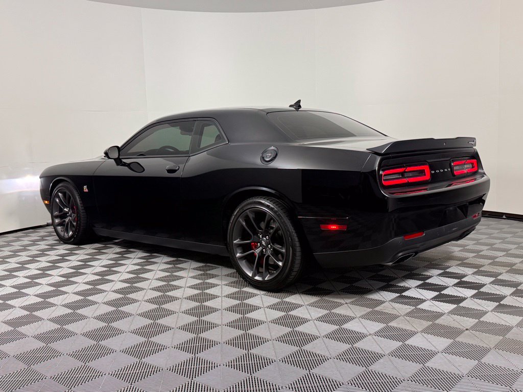 Used 2022 Dodge Challenger R/T Scat Pack w/ Plus Package RWD image 3