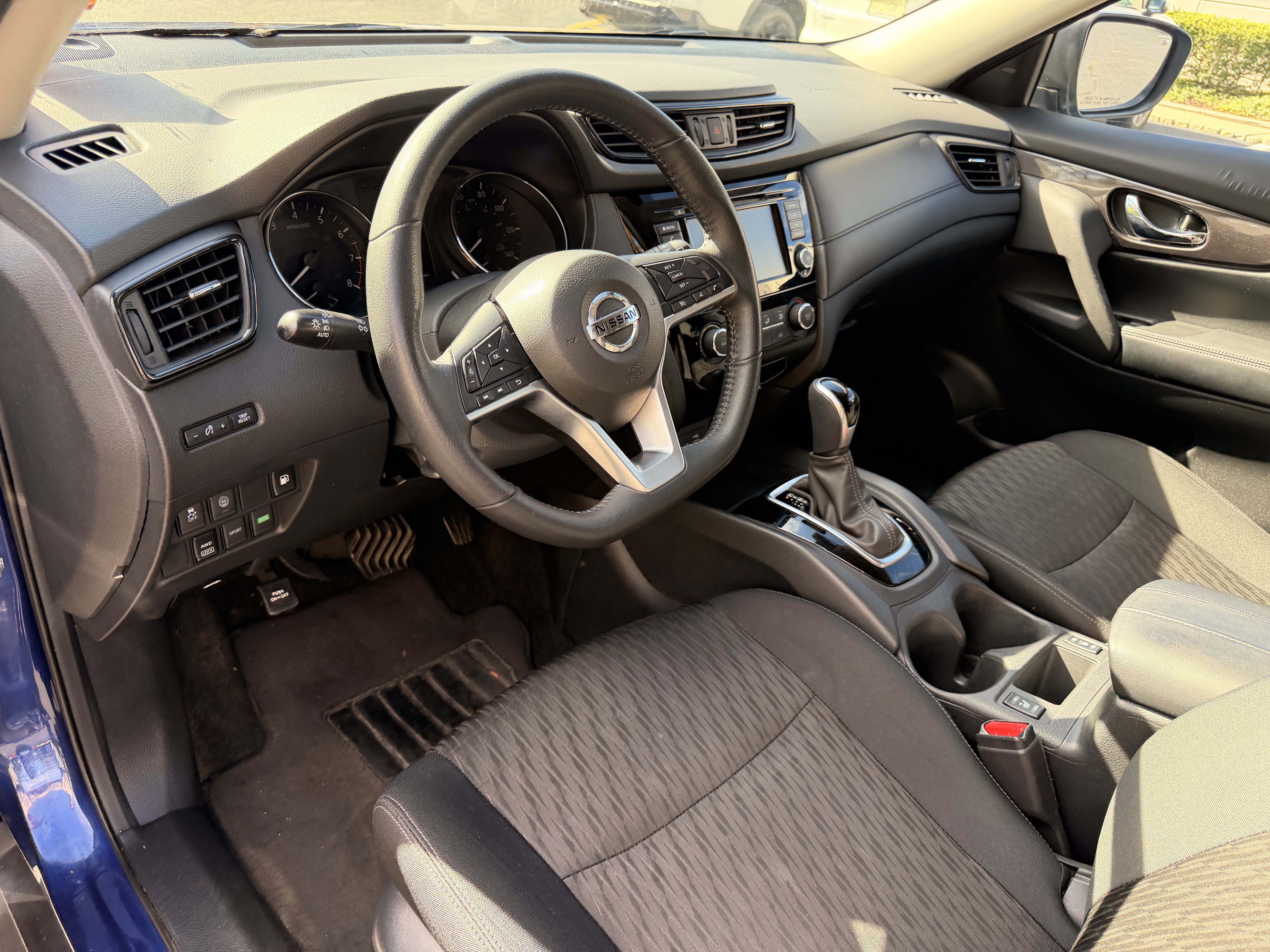 Used 2019 Nissan Rogue S w/ Special Edition Package AWD/4WD image 14