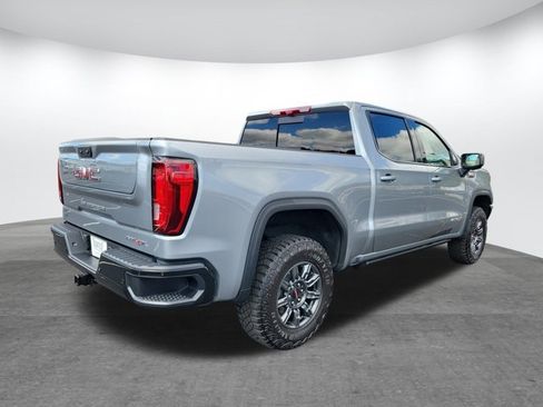 Used 2025 GMC Sierra 1500 AT4X image 6
