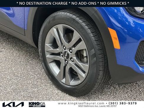 Used 2023 Kia Seltos LX AWD/4WD image 30