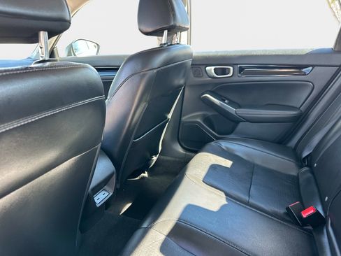Used 2023 Honda Civic Touring image 14