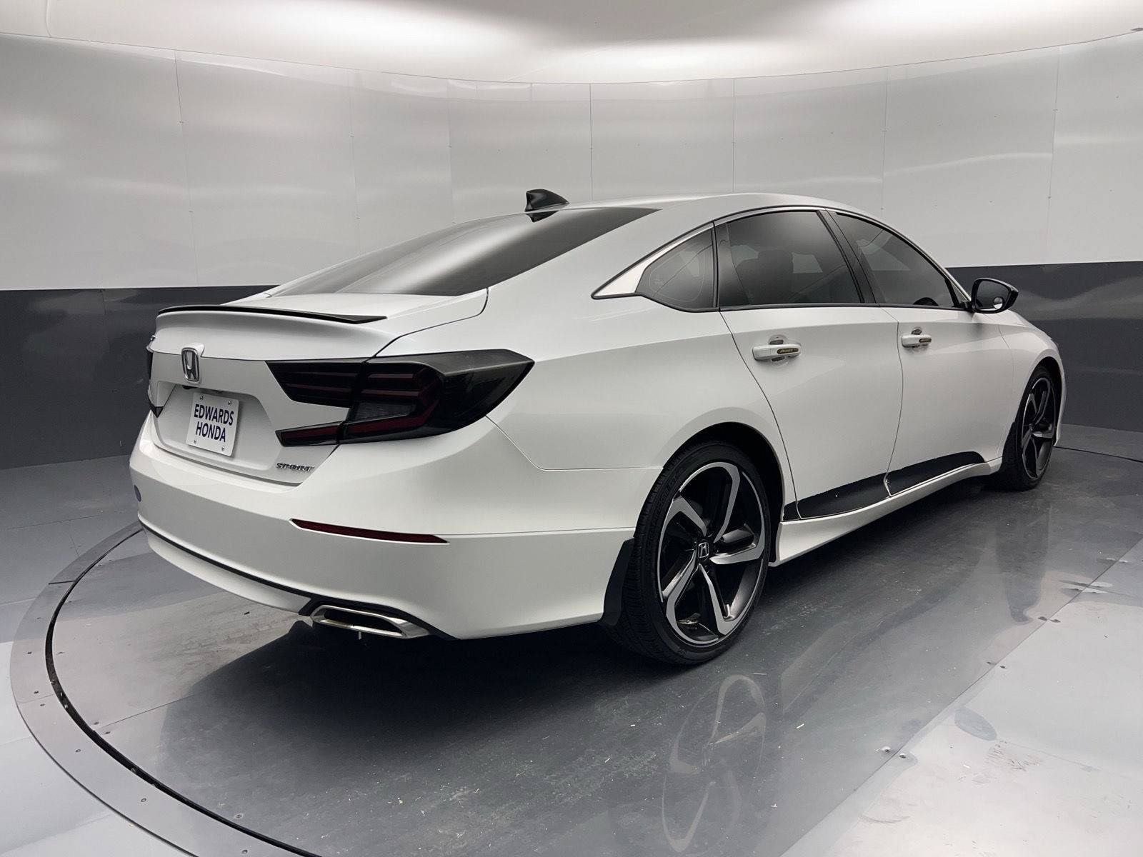 Used 2022 Honda Accord Sport image 31