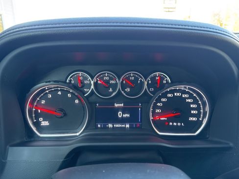 Used 2023 Chevrolet Silverado 3500 LTZ image 26