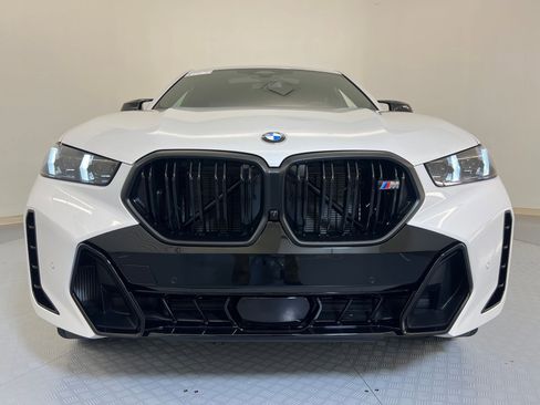 New 2026 BMW X6 M60i w/ Executive Package image 6