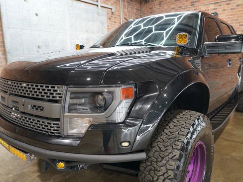 Used 2013 Ford F150 Raptor w/ Luxury Equipment Group image 35