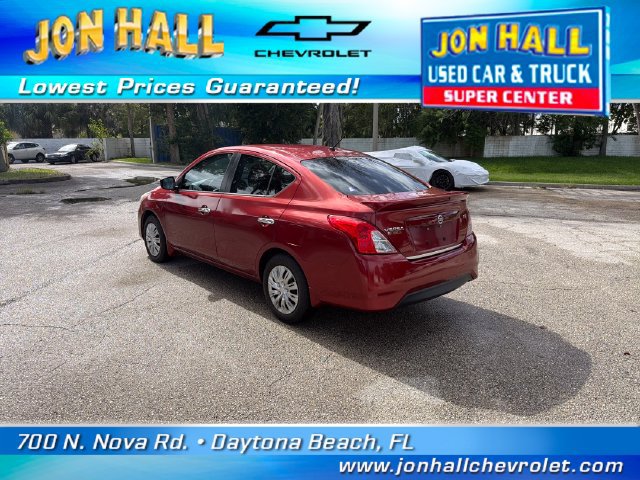 Used 2019 Nissan Versa SV FWD image 5