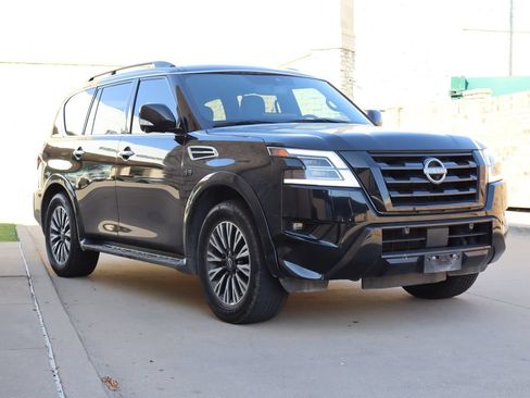 Used 2022 Nissan Armada SL w/ Midnight Edition Package RWD image 2