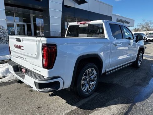 New 2026 GMC Sierra 1500 Denali w/ Denali Reserve Package image 6