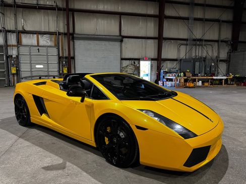 Used 2008 Lamborghini Gallardo Spyder image 2