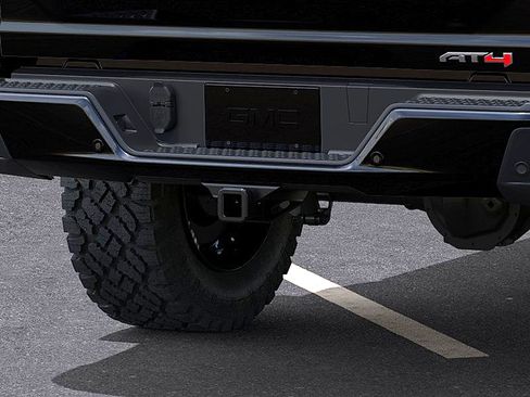 New 2026 GMC Canyon AT4 image 14