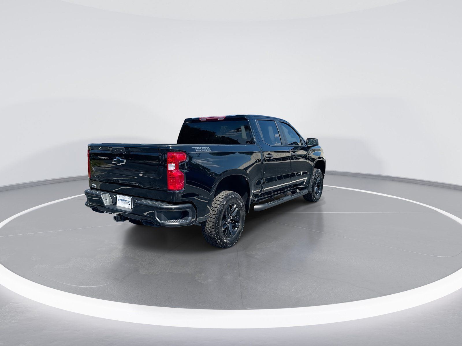 Used 2026 Chevrolet Silverado 1500 Custom Trail Boss w/ Midnight Edition AWD/4WD image 9