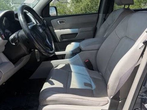 Used 2011 Honda Pilot EX-L image 16
