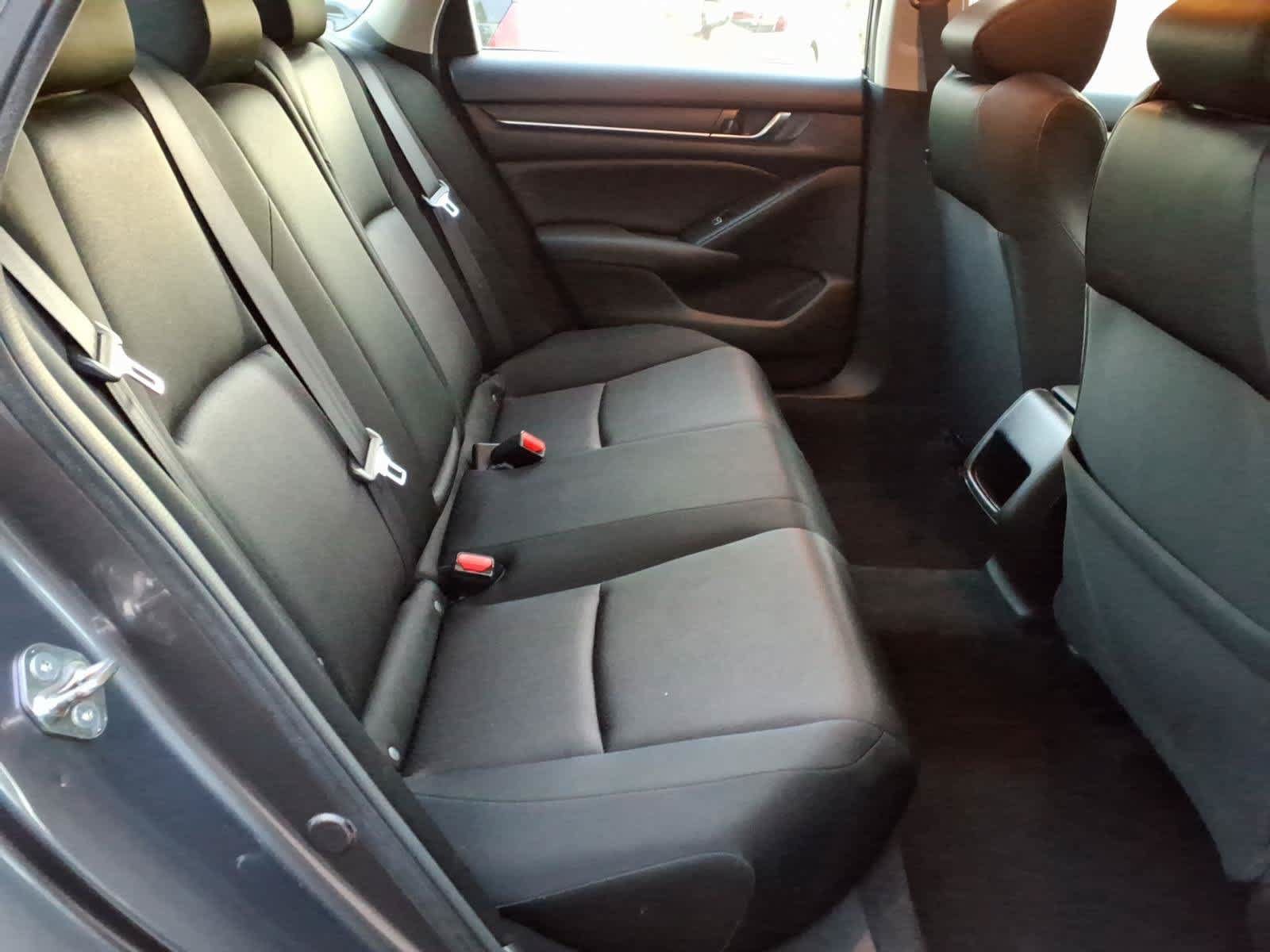 Used 2019 Honda Accord Hybrid image 10