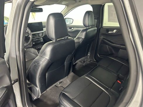 Used 2024 Ford Escape Platinum image 15