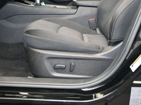 Used 2024 Nissan Altima 2.5 SV FWD image 20