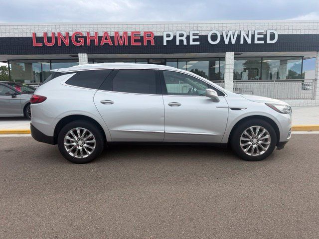 Used 2018 Buick Enclave Essence w/ Trailering Package AWD/4WD image 5