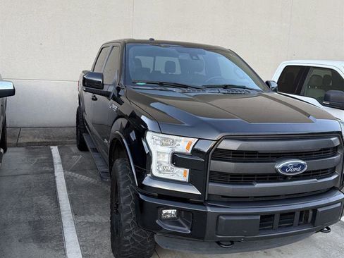 Used 2015 Ford F150 Lariat w/ Equipment Group 502A Luxury image 2