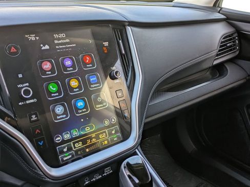 Used 2025 Subaru Outback Premium image 15