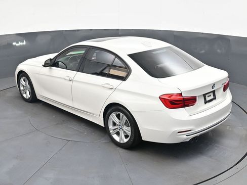 Used 2016 BMW 328i Sedan RWD image 24