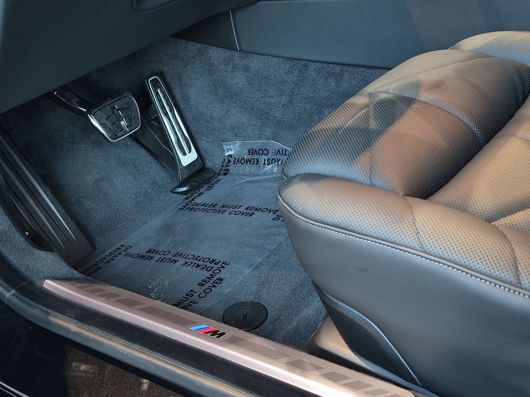 New 2027 BMW 740i w/ M Sport Professional Package RWD image 16