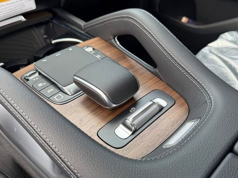 New 2026 Mercedes-Benz GLE 580 4MATIC image 25