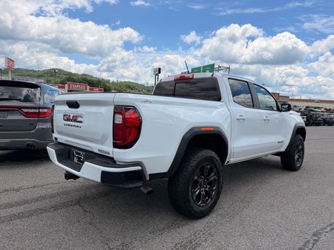 Used 2025 GMC Canyon Elevation AWD/4WD image 6