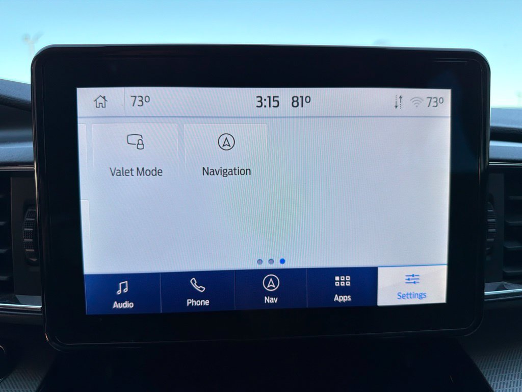 Used 2022 Ford Explorer XLT w/ Equipment Group 202A AWD/4WD image 37
