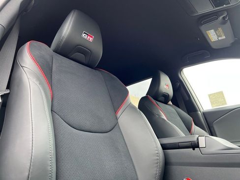 New 2026 Toyota RAV4 AWD Plug-in Hybrid image 21