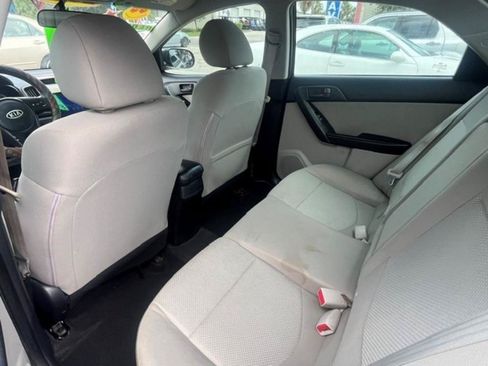 Used 2011 Kia Forte EX FWD image 13