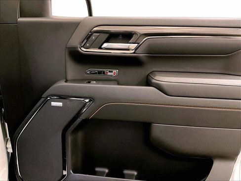 Used 2022 GMC Sierra 1500 AT4 w/ AT4 Preferred Package image 23