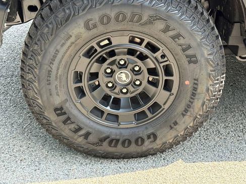 New 2026 Ford Bronco Outer Banks w/ Sasquatch Package AWD/4WD image 9