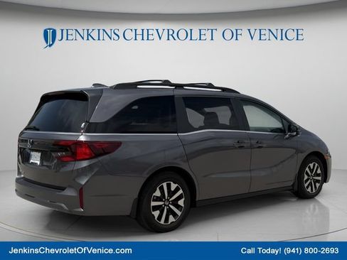 Used 2025 Honda Odyssey EX-L image 5
