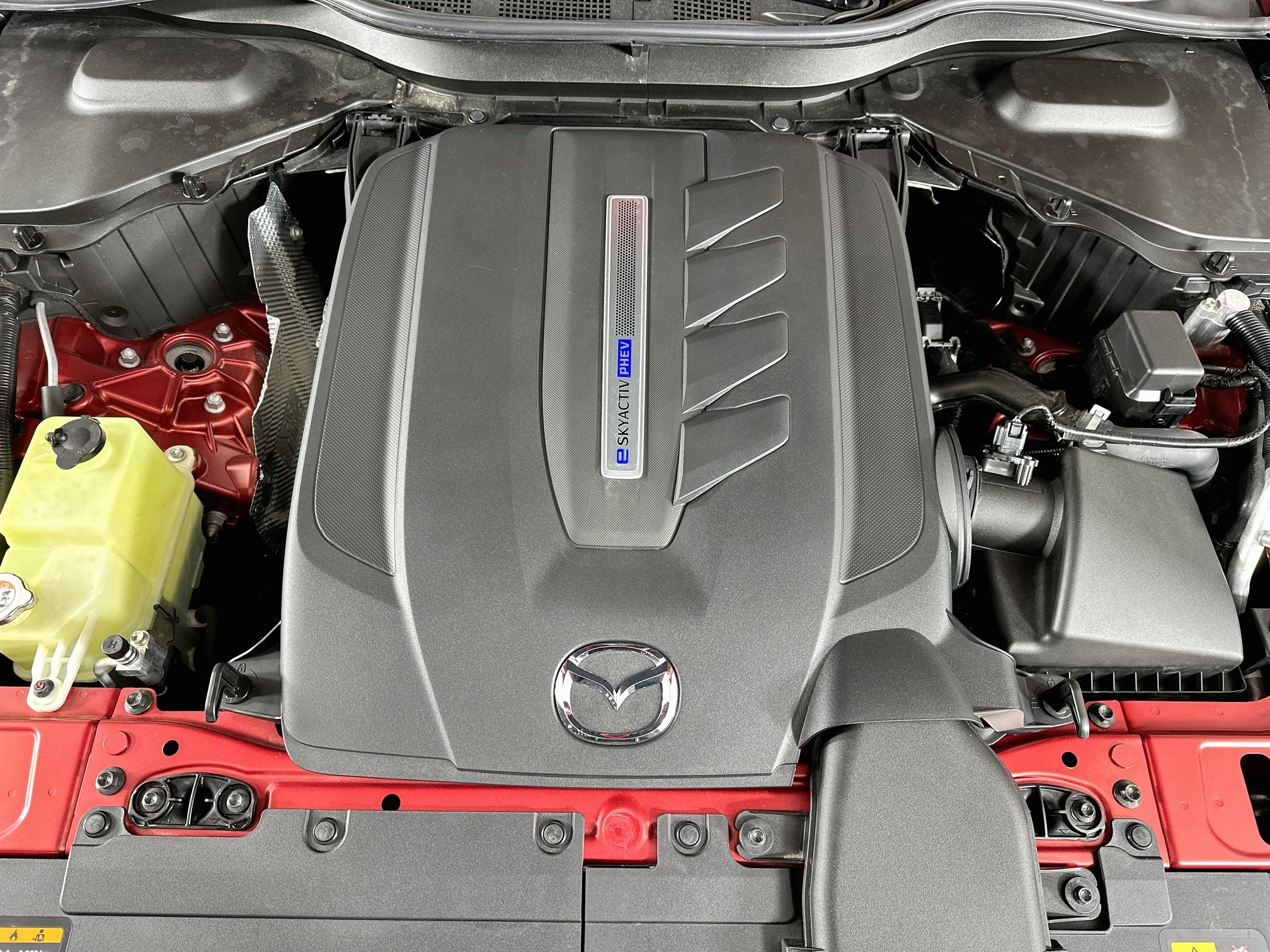 Used 2024 MAZDA CX-90 Plug-In Hybrid w/ Premium Pkg AWD/4WD image 33
